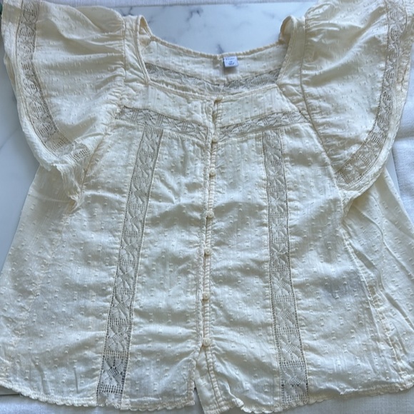 ❌SOLD❌ Old Navy | Clip Dot Crochet Lace Button Front Blouse - Picture 9 of 16